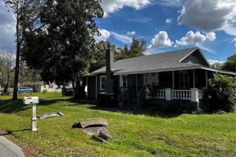 House in Orlando, Florida 2 bedrooms, 88.81 sq.m. № 1529222 - photo 2