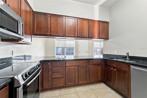 Copropriété à vendre à Gainesville, Floride: 2 chambres, 110.65 m2 № 2419199 - photo 12