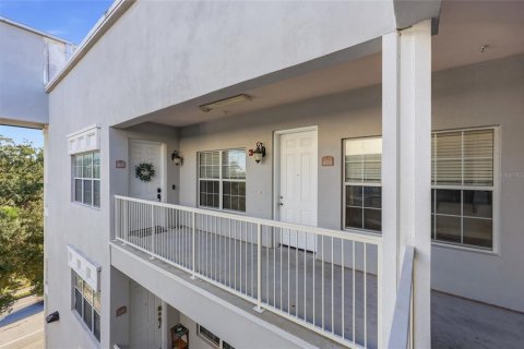 Copropriété à vendre à Gainesville, Floride: 2 chambres, 110.65 m2 № 2419199 - photo 2