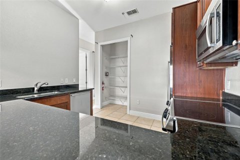 Copropriété à vendre à Gainesville, Floride: 2 chambres, 110.65 m2 № 2419199 - photo 15