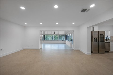 Villa ou maison à vendre à Punta Gorda, Floride: 4 chambres, 205.22 m2 № 1662705 - photo 15