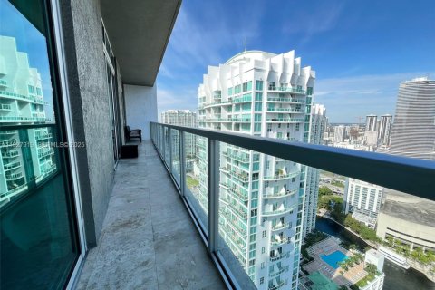 Copropriété à louer à Miami, Floride: 2 chambres, 103.21 m2 № 2039579 - photo 24