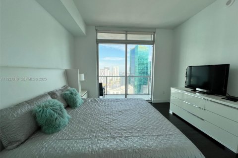 Copropriété à louer à Miami, Floride: 2 chambres, 103.21 m2 № 2039579 - photo 4