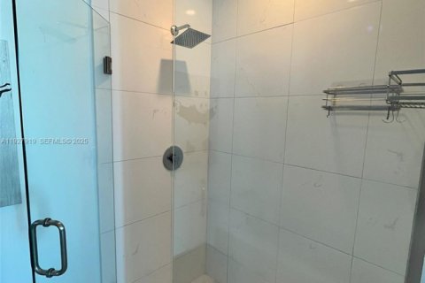 Copropriété à louer à Miami, Floride: 2 chambres, 103.21 m2 № 2039579 - photo 14