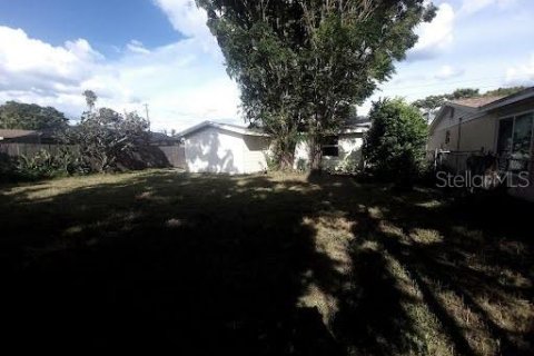 House in Port Richey, Florida 2 bedrooms, 79.9 sq.m. № 1919717 - photo 20