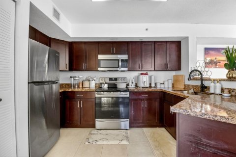 Купить кондоминиум в Уэст-Палм-Бич, Флорида 4 комнаты, 120.77м2, № 2084155 - фото 10