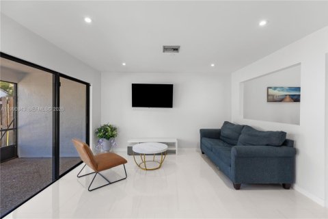 Купить виллу или дом в Бока-Ратон, Флорида 3 спальни, 160.26м2, № 2062487 - фото 21