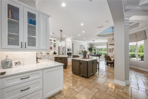 Villa ou maison à vendre à Sorrento, Floride: 4 chambres, 407.84 m2 № 1630384 - photo 15