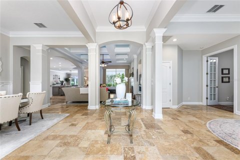 Villa ou maison à vendre à Sorrento, Floride: 4 chambres, 407.84 m2 № 1630384 - photo 7