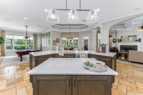 Villa ou maison à vendre à Sorrento, Floride: 4 chambres, 407.84 m2 № 1630384 - photo 21