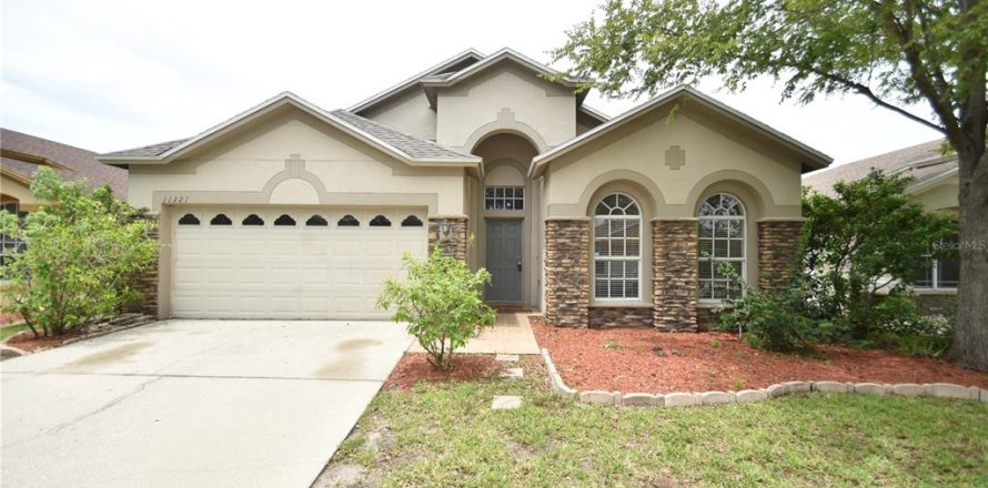 Casa en Riverview, Florida 4 dormitorios, 189.89 m2 № 1852485