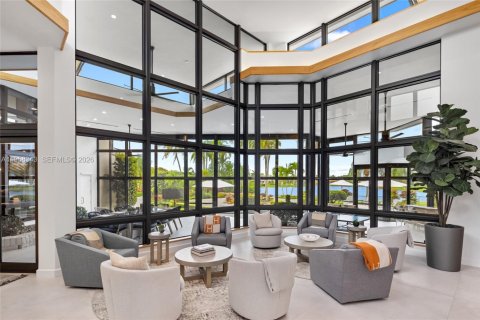 Casa en venta en Weston, Florida, 6 dormitorios, 988.02 m2 № 2079387 - foto 12