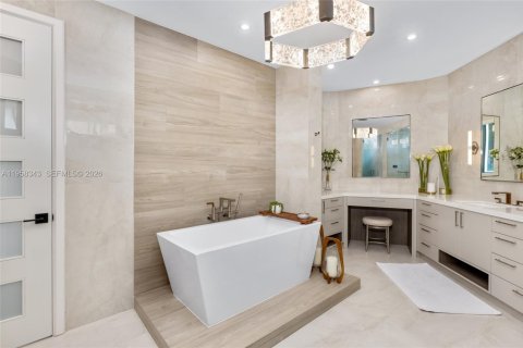 Casa en venta en Weston, Florida, 6 dormitorios, 988.02 m2 № 2079387 - foto 30