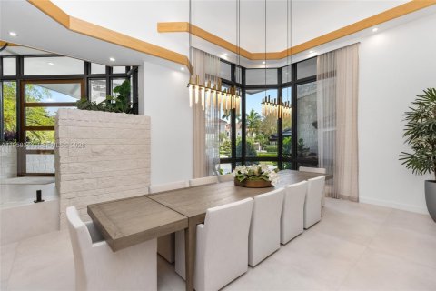 Casa en venta en Weston, Florida, 6 dormitorios, 988.02 m2 № 2079387 - foto 20