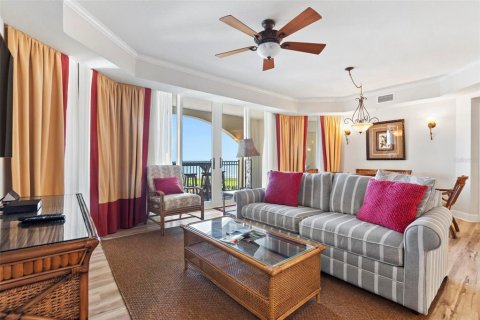 Condo in Palm Coast, Florida, 3 bedrooms № 2134546 - photo 4