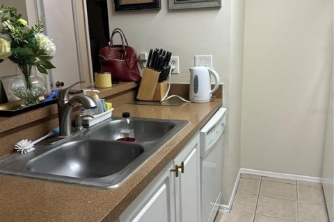 Condo in Tampa, Florida, 1 bedroom  № 2239254 - photo 19