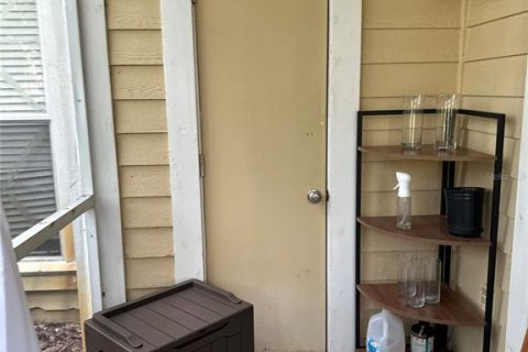 Condo in Tampa, Florida, 1 bedroom  № 2239254 - photo 7