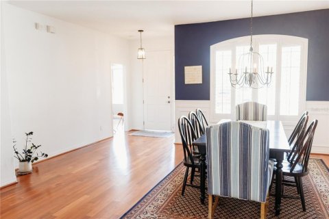 House in Wesley Chapel, Florida 4 bedrooms, 321.81 sq.m. № 1791917 - photo 8