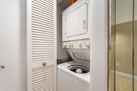 Condominio en alquiler en Clearwater, Florida, 1 dormitorio, 81.01 m2 № 1334278 - foto 21