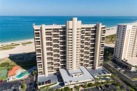 Condominio en alquiler en Clearwater, Florida, 1 dormitorio, 81.01 m2 № 1334278 - foto 1