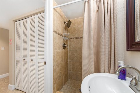 Condominio en alquiler en Clearwater, Florida, 1 dormitorio, 81.01 m2 № 1334278 - foto 23