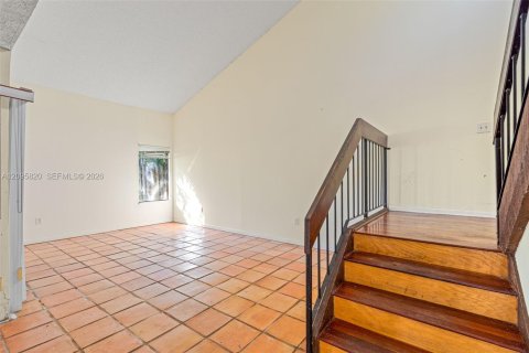 Casa en venta en Miami, Florida, 3 dormitorios, 192.59 m2 № 2384907 - foto 8