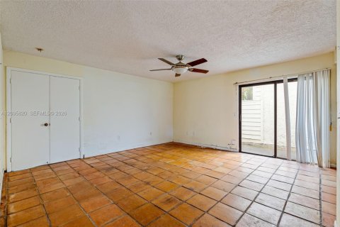 Casa en venta en Miami, Florida, 3 dormitorios, 192.59 m2 № 2384907 - foto 14