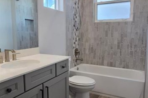 Casa en alquiler en Davenport, Florida, 4 dormitorios, 291.25 m2 № 1883097 - foto 22