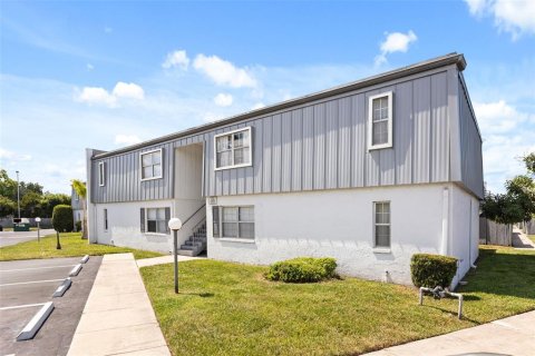 Condo in Winter Park, Florida, 1 bedroom № 2258839