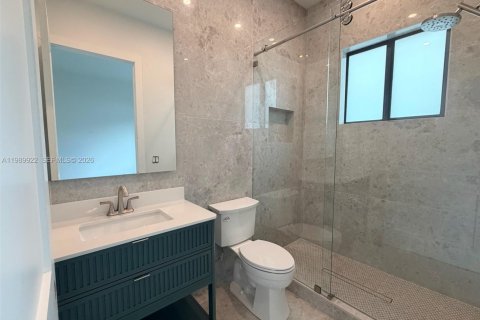 Casa en venta en South Miami, Florida, 4 dormitorios, 217.48 m2 № 2055994 - foto 10