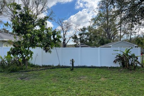 House in Lutz, Florida 3 bedrooms, 123.75 sq.m. № 1538438 - photo 7