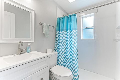 House in Venice, Florida 3 bedrooms, 109.07 sq.m. № 2112548 - photo 10
