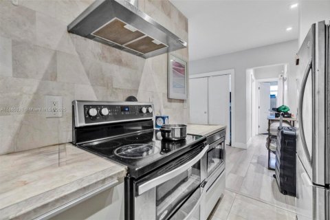 Condominio en alquiler en Miami Beach, Florida, 1 dormitorio, 46.45 m2 № 1896644 - foto 7