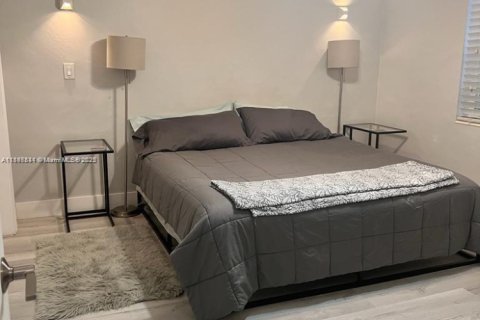 Condominio en alquiler en Miami Beach, Florida, 1 dormitorio, 46.45 m2 № 1896644 - foto 11