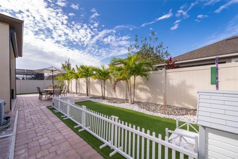 Villa ou maison à vendre à Kissimmee, Floride: 5 chambres, 288.46 m2 № 1200061 - photo 30