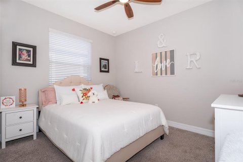 Villa ou maison à vendre à Kissimmee, Floride: 5 chambres, 288.46 m2 № 1200061 - photo 20