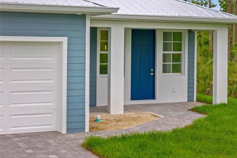 House in Punta Gorda, Florida 2 bedrooms, 111.39 sq.m. № 1841679 - photo 3