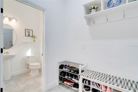 Купить виллу или дом в Уинтер-Гарден, Флорида 13 комнат, 337.51м2, № 2092125 - фото 19