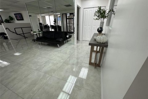Commercial property in Tampa, Florida 135.64 sq.m. № 1550845 - photo 15