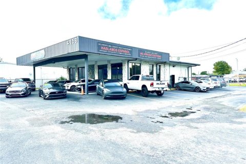 Commercial property in Tampa, Florida 135.64 sq.m. № 1550845 - photo 1