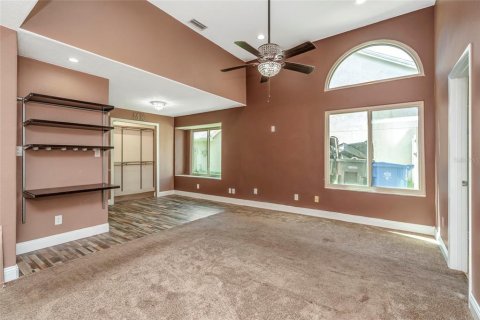 Villa ou maison à vendre à Tampa, Floride: 4 chambres, 197.14 m2 № 2308073 - photo 22