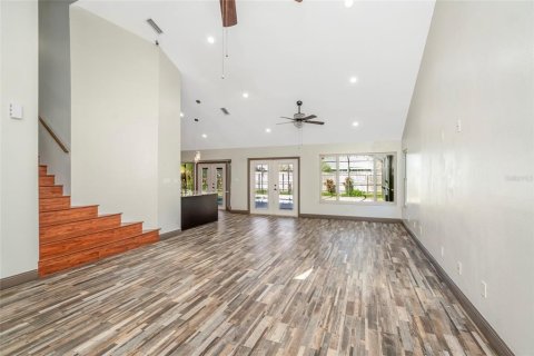 Villa ou maison à vendre à Tampa, Floride: 4 chambres, 197.14 m2 № 2308073 - photo 12
