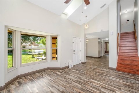 Villa ou maison à vendre à Tampa, Floride: 4 chambres, 197.14 m2 № 2308073 - photo 18