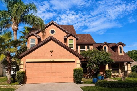 House in Tampa, Florida 4 bedrooms, 197.14 sq.m. № 2308073
