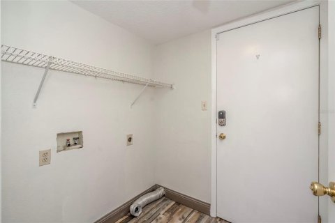Villa ou maison à vendre à Tampa, Floride: 4 chambres, 197.14 m2 № 2308073 - photo 28