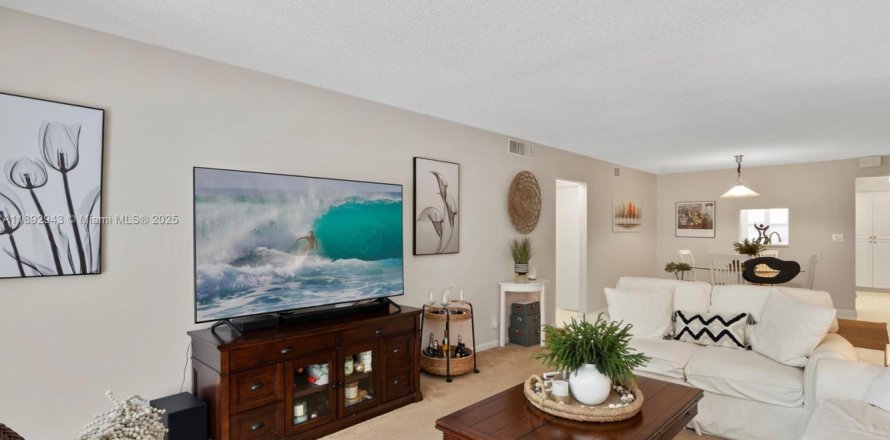 Condo à Coconut Creek, Floride, 2 chambres № 1945820