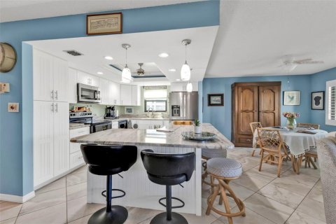 Condo in Punta Gorda, Florida, 2 bedrooms  № 1537337 - photo 12
