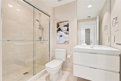 Copropriété à louer à North Miami Beach, Floride: 3 chambres, 222.04 m2 № 2168142 - photo 17