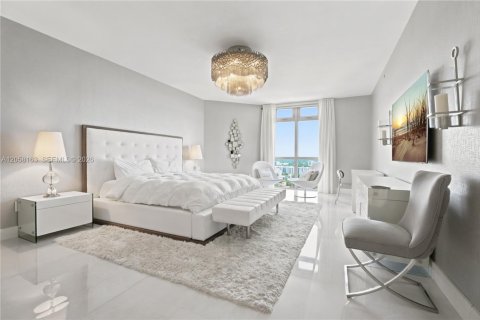 Copropriété à louer à North Miami Beach, Floride: 3 chambres, 222.04 m2 № 2168142 - photo 10