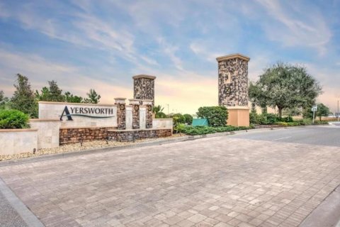 Villa ou maison à louer à Wimauma, Floride: 3 chambres, 180.97 m2 № 2114872 - photo 15